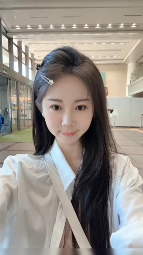 清纯女孩的照片