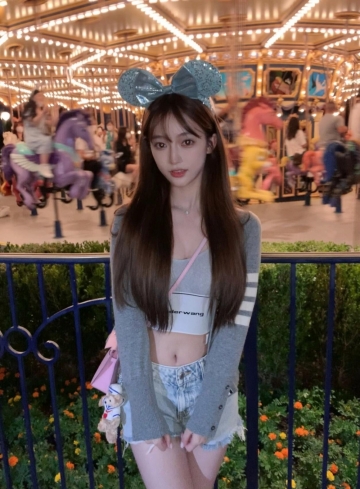 兰蓝的照片