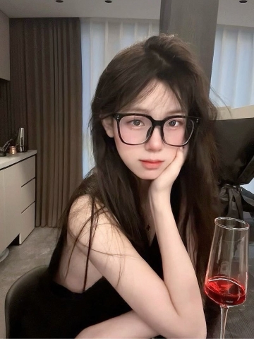 你的小秘书呀的照片