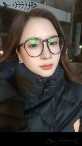 娜娜莉的照片