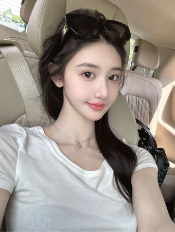 你的小秘书呀的照片