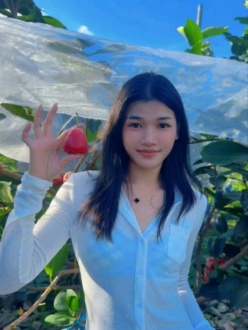 可爱小丫头的照片