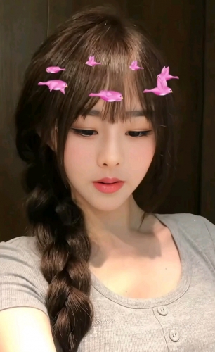 于彤的照片