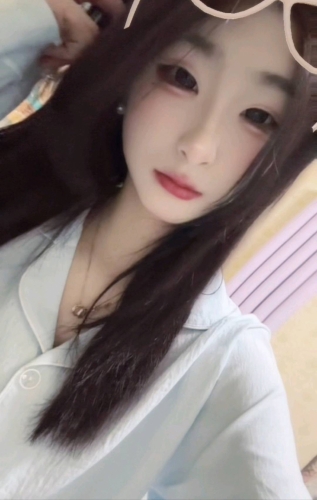 韩琳琳的照片
