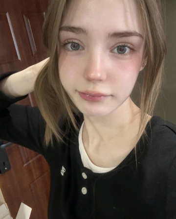 安.娜的照片