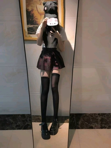 那时雨的照片