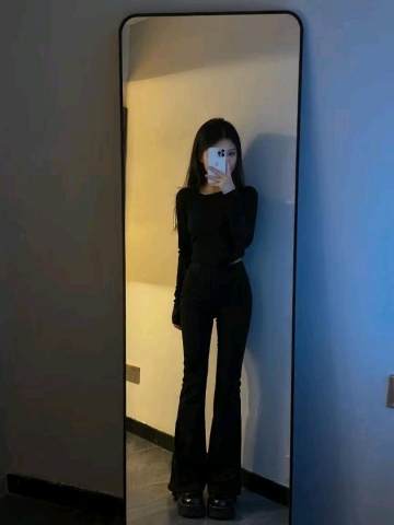 刘玥的照片