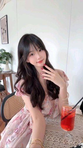 琪琪爱吃糖的照片