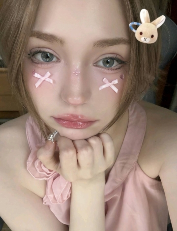 安.娜的照片