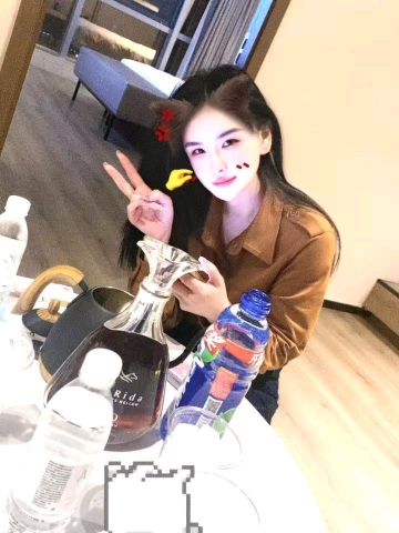 清妍很哇塞的照片