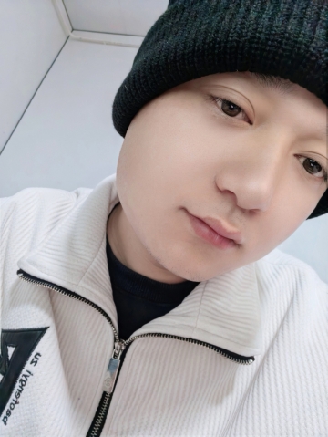 小白咋白的照片