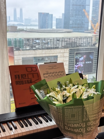 海归钢琴老师的照片