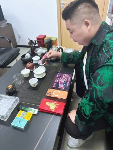 幕后玩家的照片