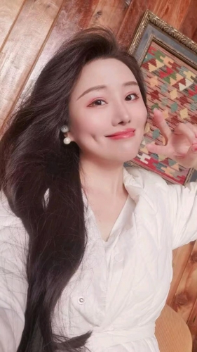 国富论Estelle的照片
