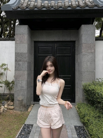 杳杳妹妹的照片