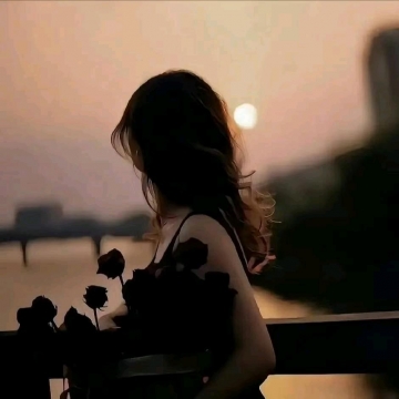 Fiona0的照片