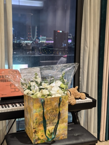 海归钢琴老师的照片
