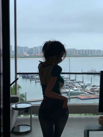 婉晴的照片