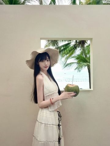 小妍ai的照片