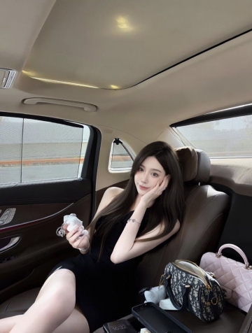 小辣椒w875的照片