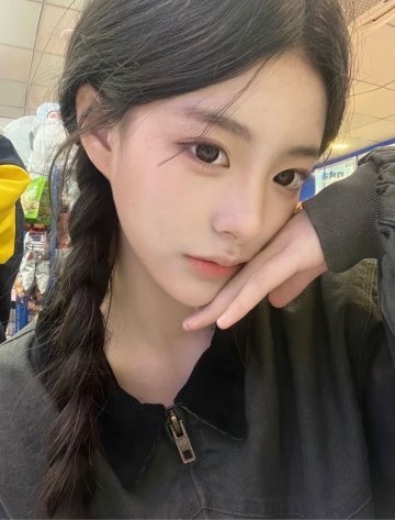 你的小秘书呀的照片