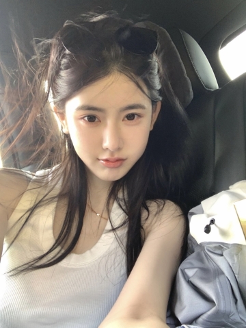 你的小秘书呀的照片