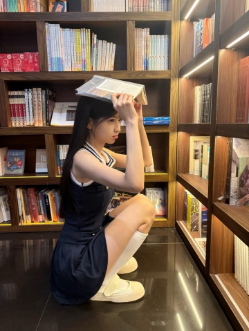 你的小秘书呀的照片