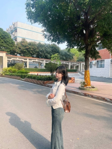 小果莉的照片