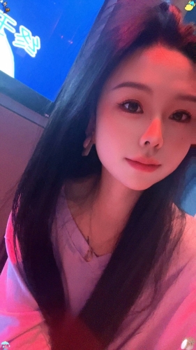 嘉云的照片