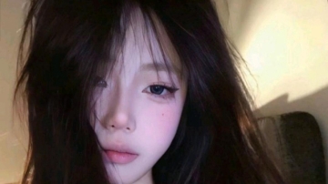 睡觉丫丫的照片