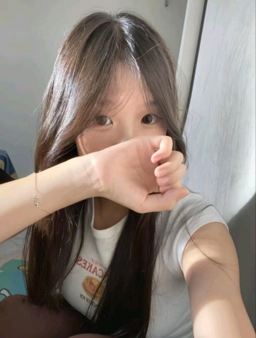 衣怡怡怡的照片