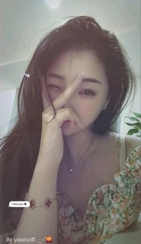 可可的微笑的照片