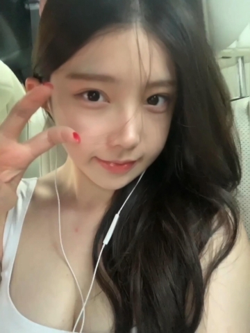 猫系女友的照片