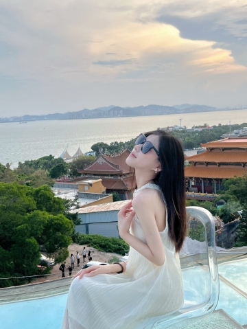 浅浅的微笑021的照片