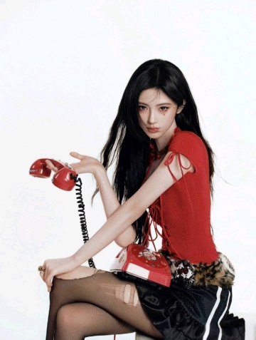 兔兔紫色6的照片