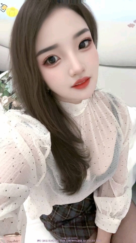 颖宝很调皮的照片