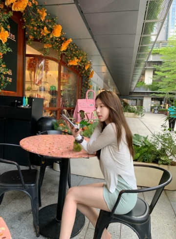 猫系女友的照片