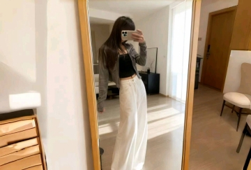 小小有点甜的照片