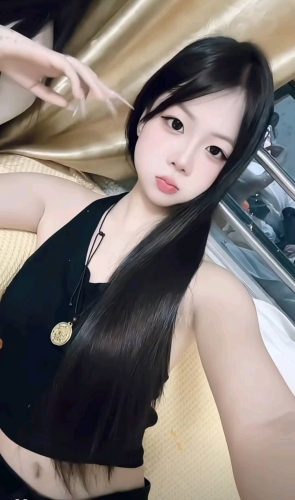 希希最温柔的照片