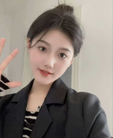 一米八的小猪猪的照片