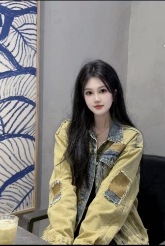 摆烂成鱼的照片