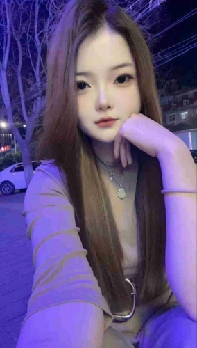 优雅姑娘的照片