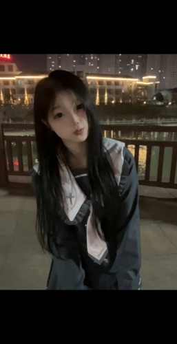嘻哆哆的照片