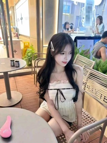 淡若清清的照片