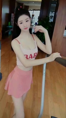 一只小李子的照片