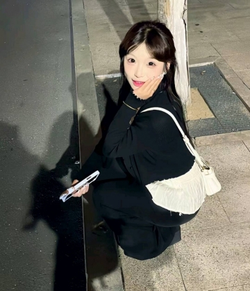 不爱吃饭的小丫头的照片