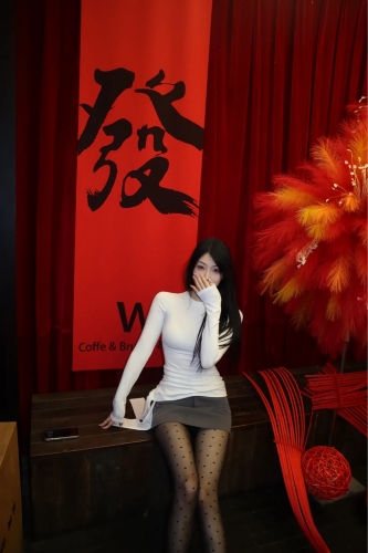 一半柚子的照片