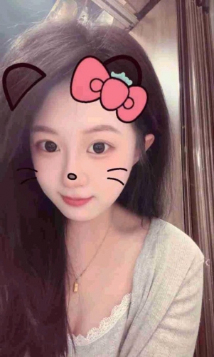 李咳咳的照片