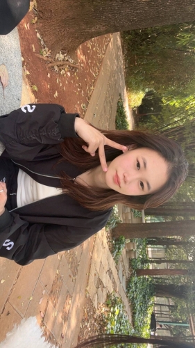 杭杭爱吃鱼的照片