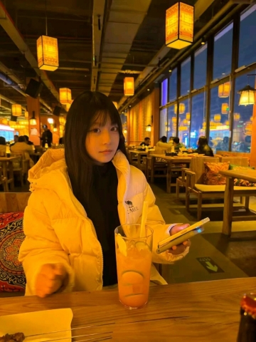 李云朵的照片